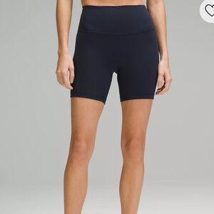 Lululemon Wunder Train high waisted biker shorts Navy blue